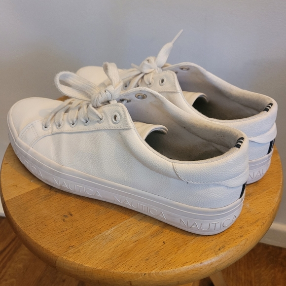 Nautica women's white sneaker - Picture 6 of 16